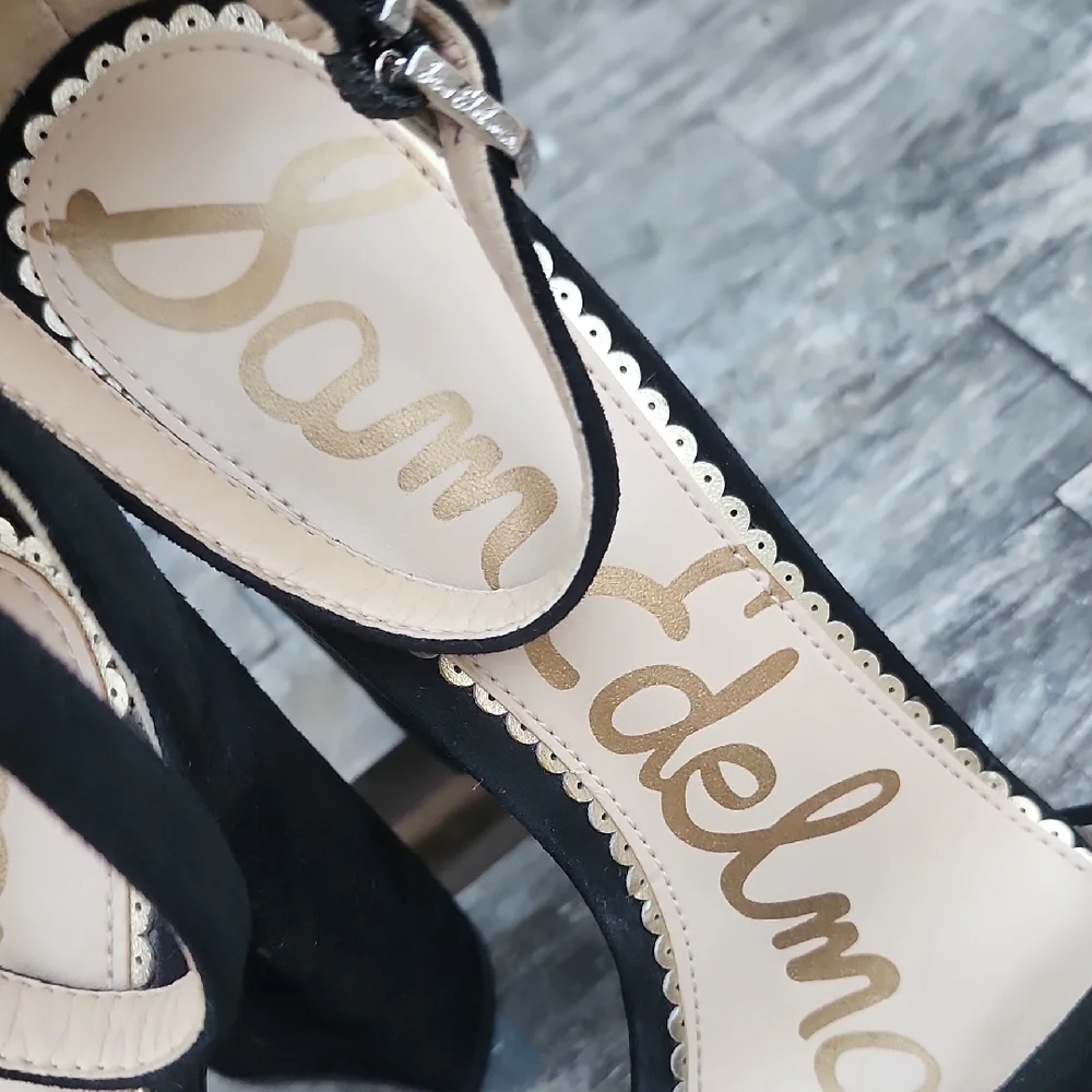 Sam Edelman Heeled Sandals Black Suede Size 5.5